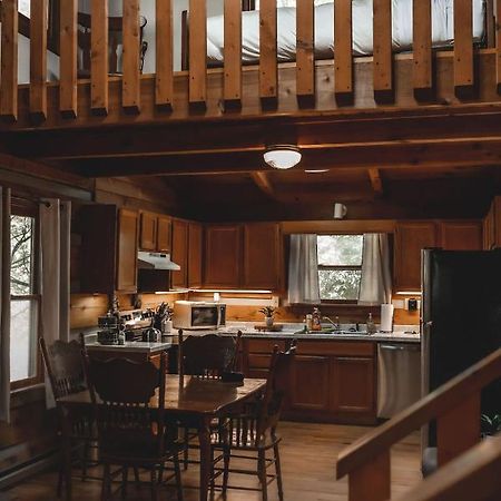 Creekside Overlook At 36 North Cabin - Fireplace Purlear المظهر الخارجي الصورة