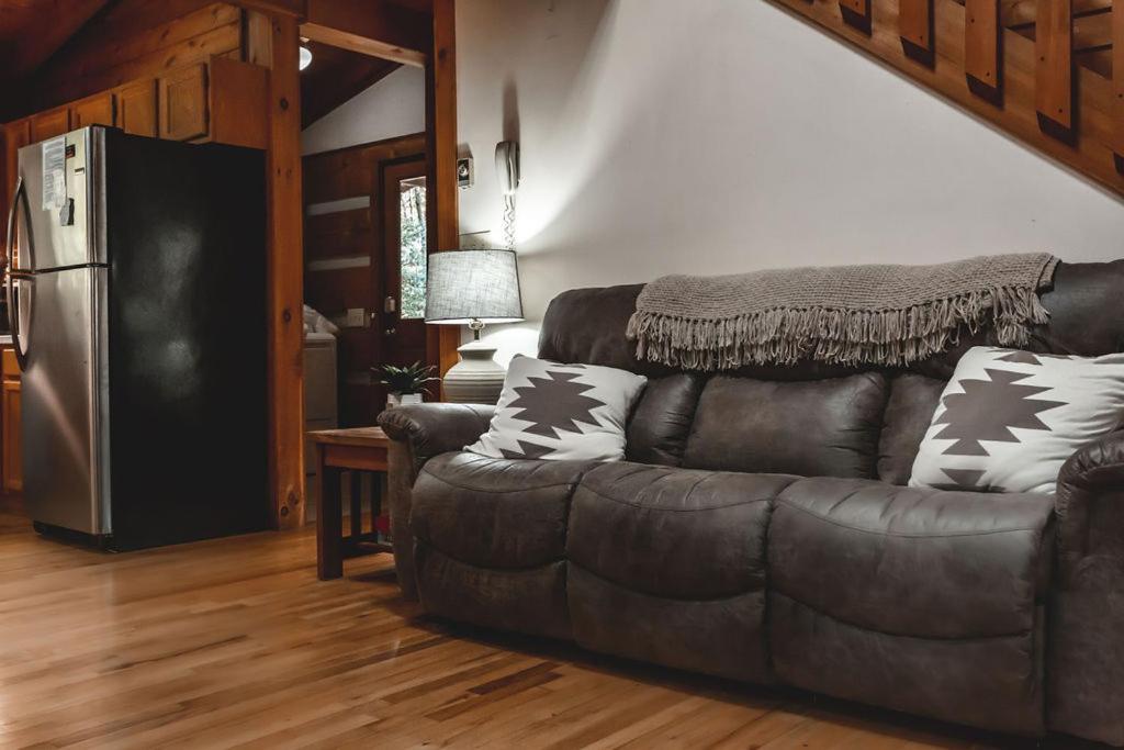 Creekside Overlook At 36 North Cabin - Fireplace Purlear المظهر الخارجي الصورة