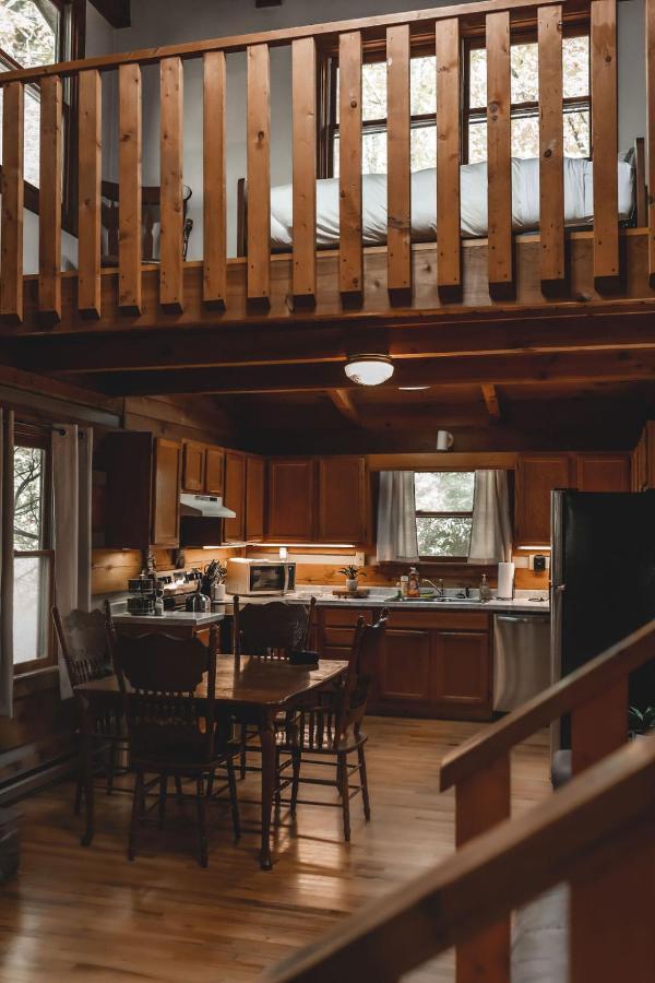 Creekside Overlook At 36 North Cabin - Fireplace Purlear المظهر الخارجي الصورة